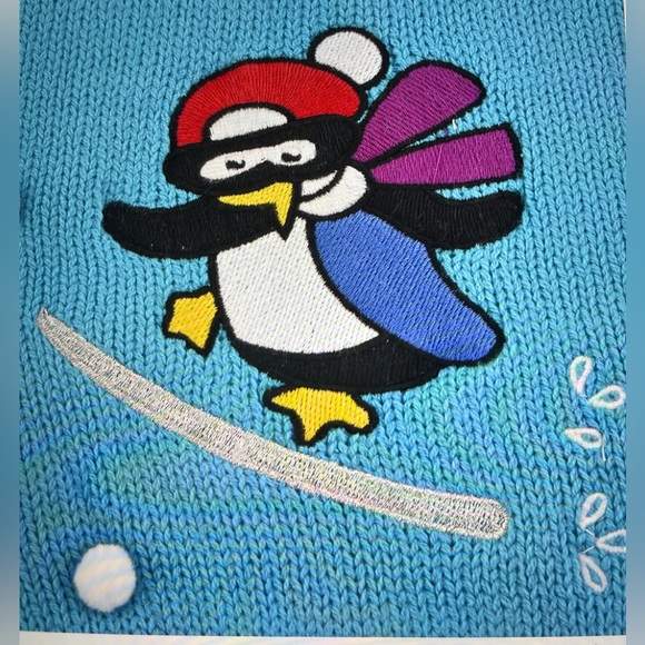 HOLIDAY PENGUIN DESIGNER SCARF 💕🧣HOLIDAY EDITION. - Picture 4 of 5